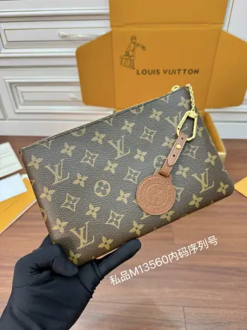 M13560 Imported Diamond Handbag Men s Clutch Bag Replica Louis Vuitton mens bags