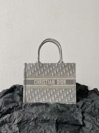 Old Flower Gray Shopping Bag Women s Tote Bag Replica Dior womens bags