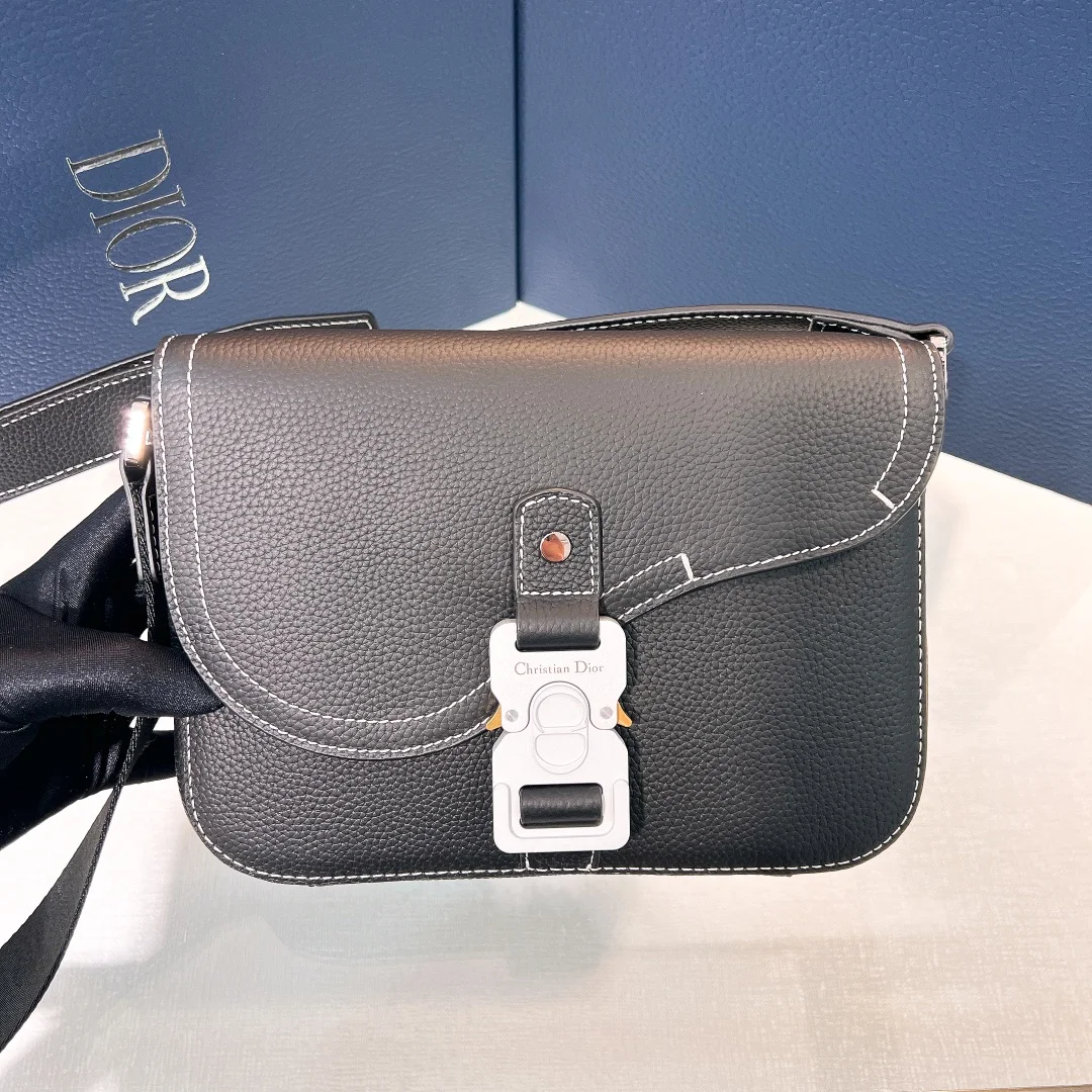 Dior Black Pebbled Leather Messenger Bag Men s Shoulder Bag