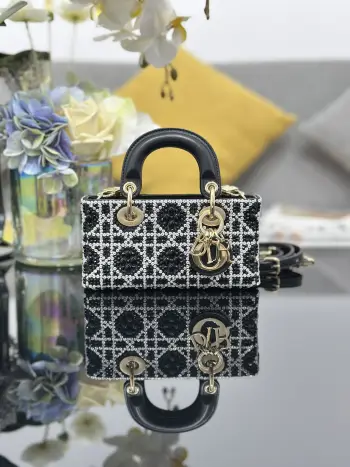 S0910 Plaid Pattern Embroidered Handbag Women s Crossbody Bag Replica Dior womens bags