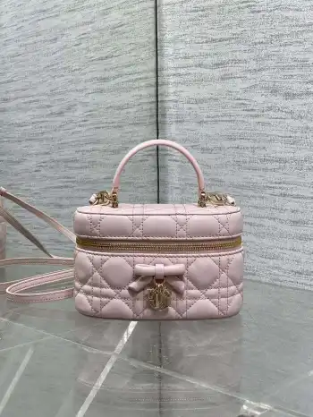 Bow Makeup Bag Women s Crossbody Bag Replica Dior womens bags
