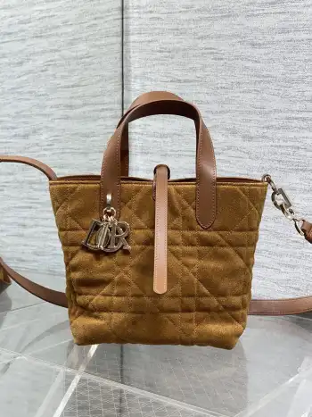Vertical series small vegetable basket women s crossbody bag Replica Dior womens bags