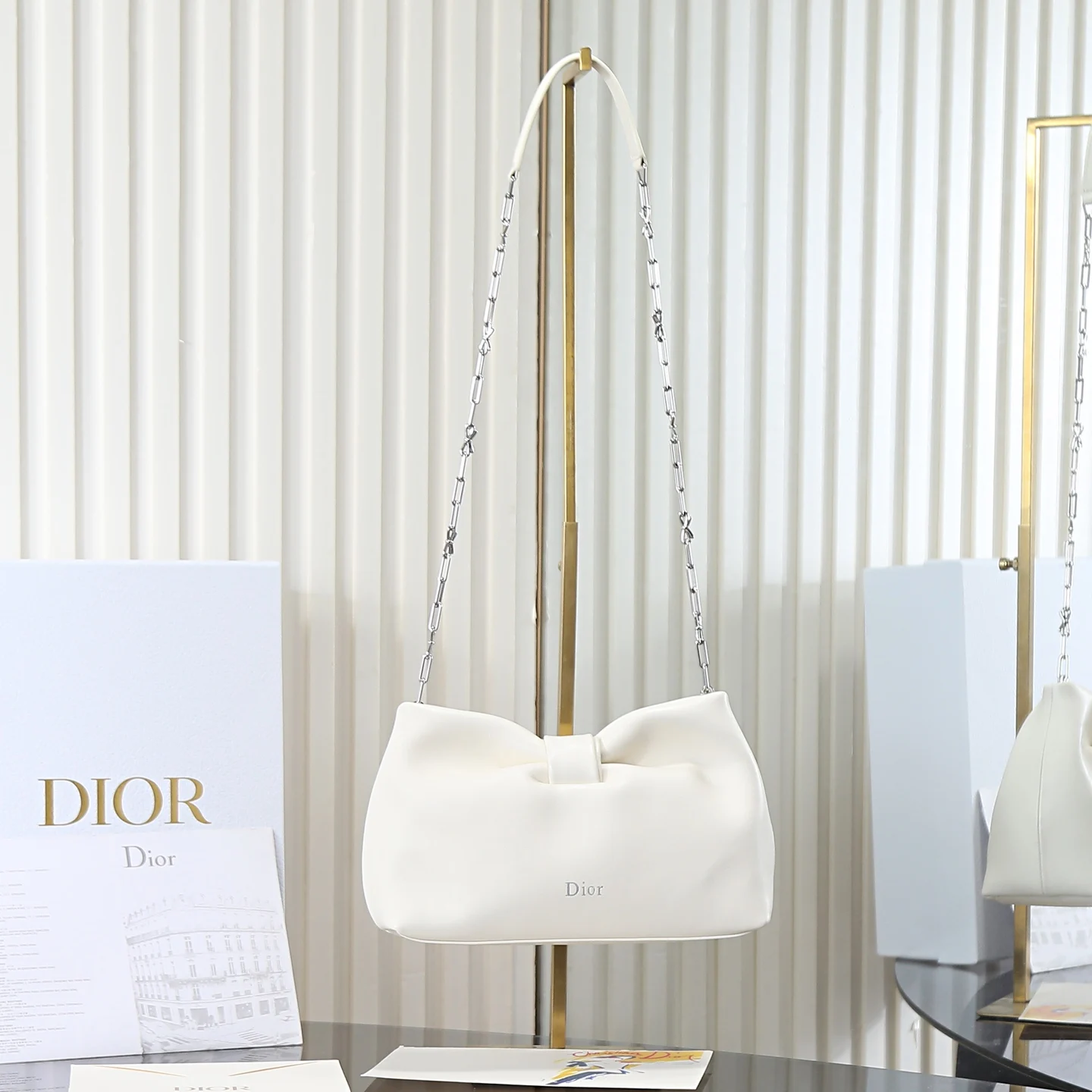 Dior 0715 Spring/Summer New Chain Bag Women s Crossbody Bag