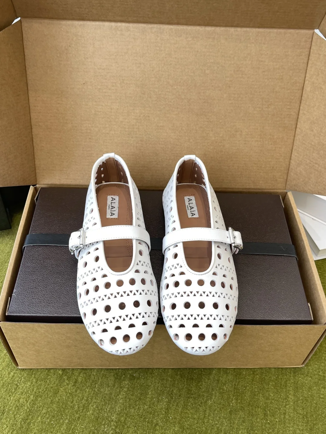 ALAIA Round Hollow Mary Jane Shoes Women s Flats ALAIA Round Hollow Mary Jane Shoes Women s Flats