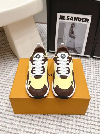 High-end suede casual shoes men s sports shoes Replica Louis Vuitton Mens Sneakers