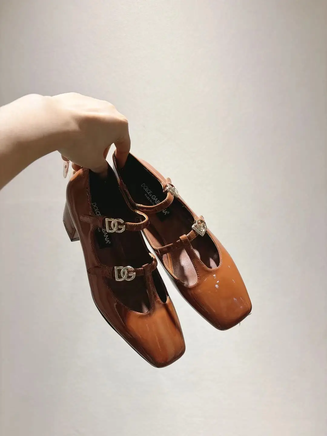 Dolce Gabbana New Style Square Toe Genuine Leather Thick Sole Shoes Women s Leather Shoes