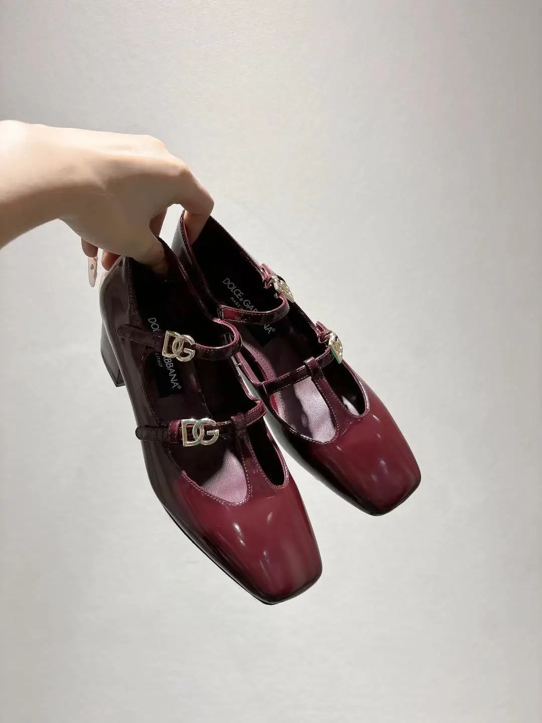 Dolce Gabbana New Style Square Toe Genuine Leather Thick Sole Shoes Women s Leather Shoes