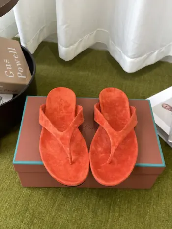 Spring and summer new款 retro old money style thong sandals women s sandals Replica Loro Piana Womens Sandals and Slides