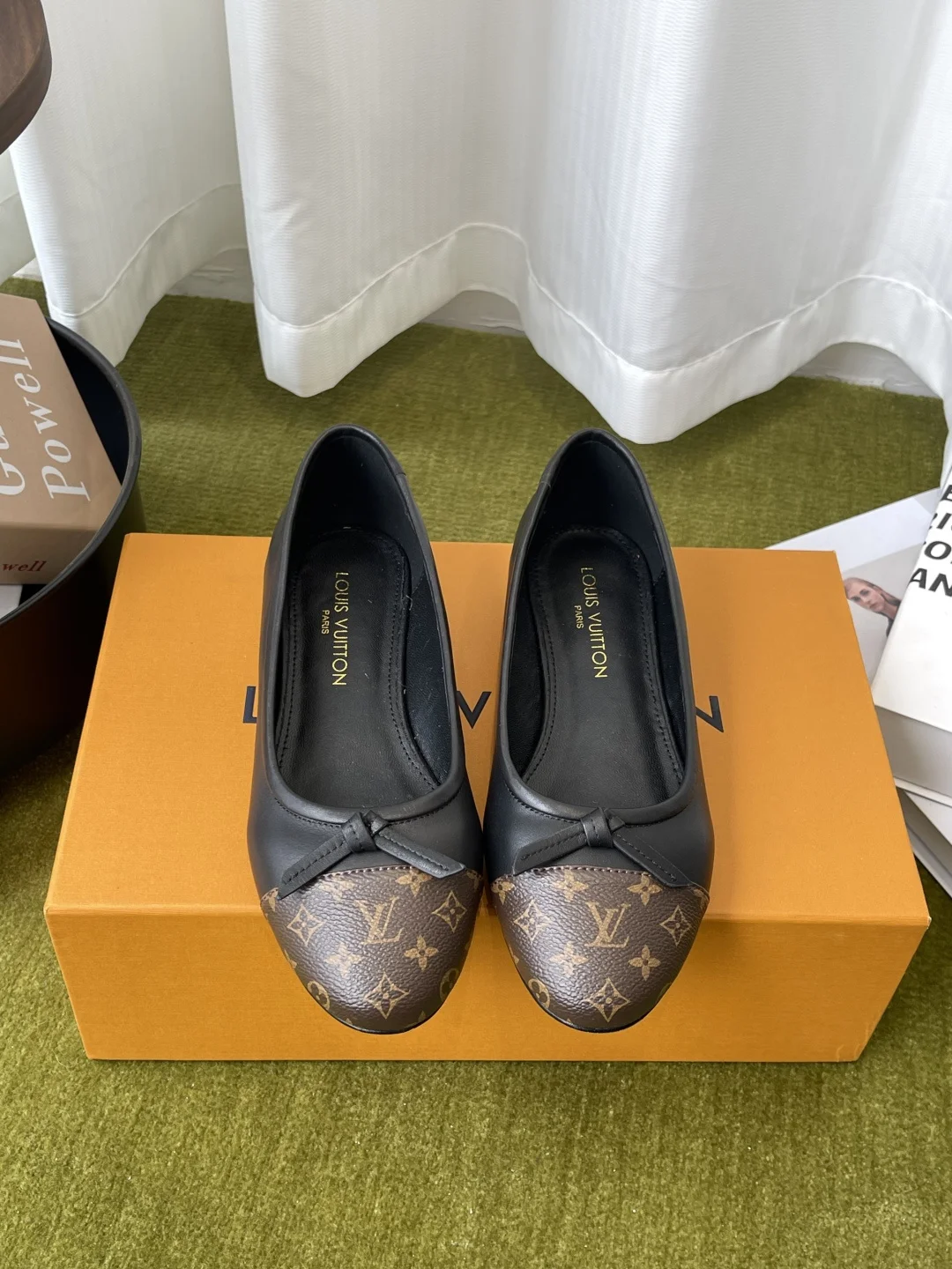 Louis Vuitton Spring Summer Latest Style Mary Jane Flats Women s Flat Shoes