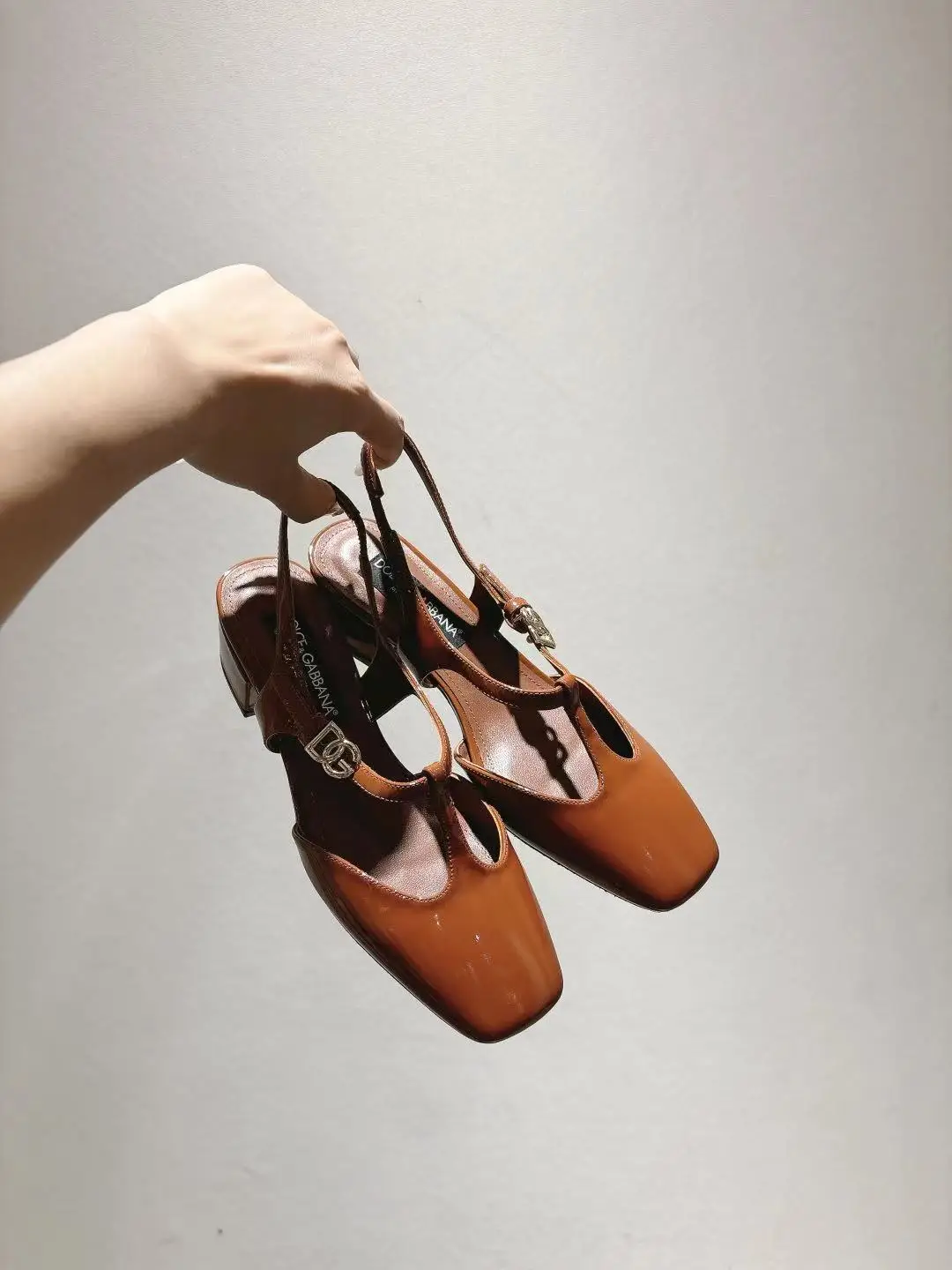 Dolce Gabbana New Style Square Toe Genuine Leather Thick Sole Shoes Women s Leather Shoes