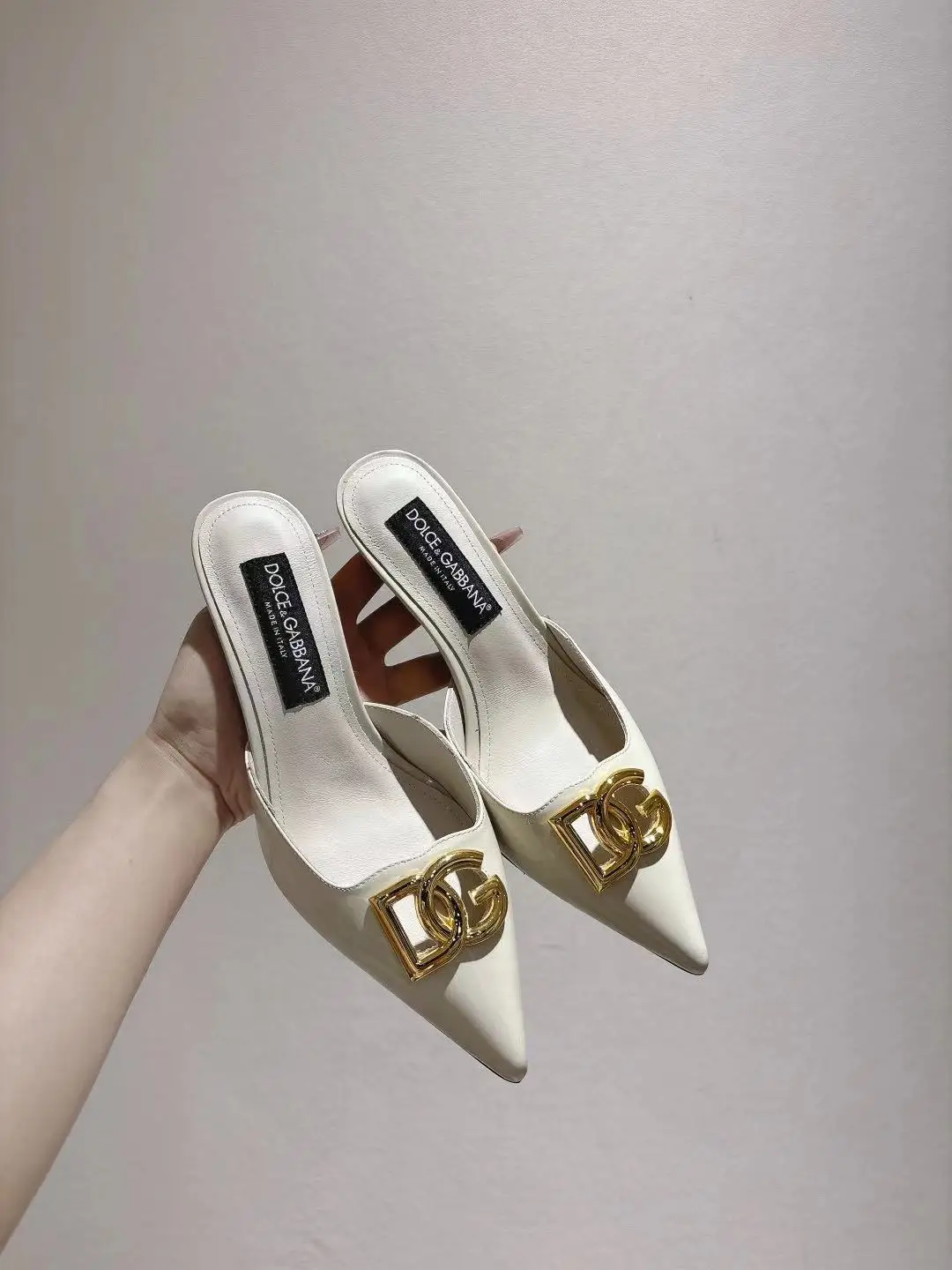 Dolce Gabbana Genuine leather sole shoes women s leather shoes Dolce Gabbana Genuine leather sole shoes women s leather shoes