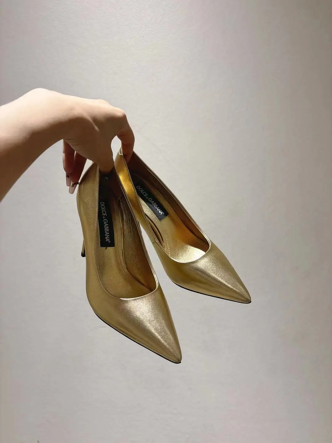 Dolce Gabbana Genuine leather sole shoes women s leather shoes Dolce Gabbana Genuine leather sole shoes women s leather shoes