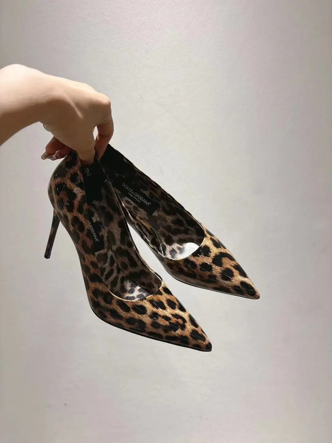 Dolce Gabbana Genuine leather sole shoes women s leather shoes