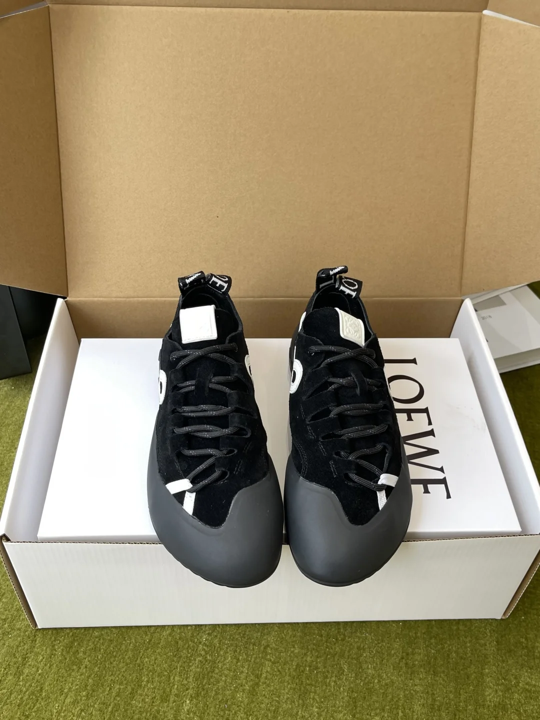 Loewe Climbing sports shoes couple s sports shoes