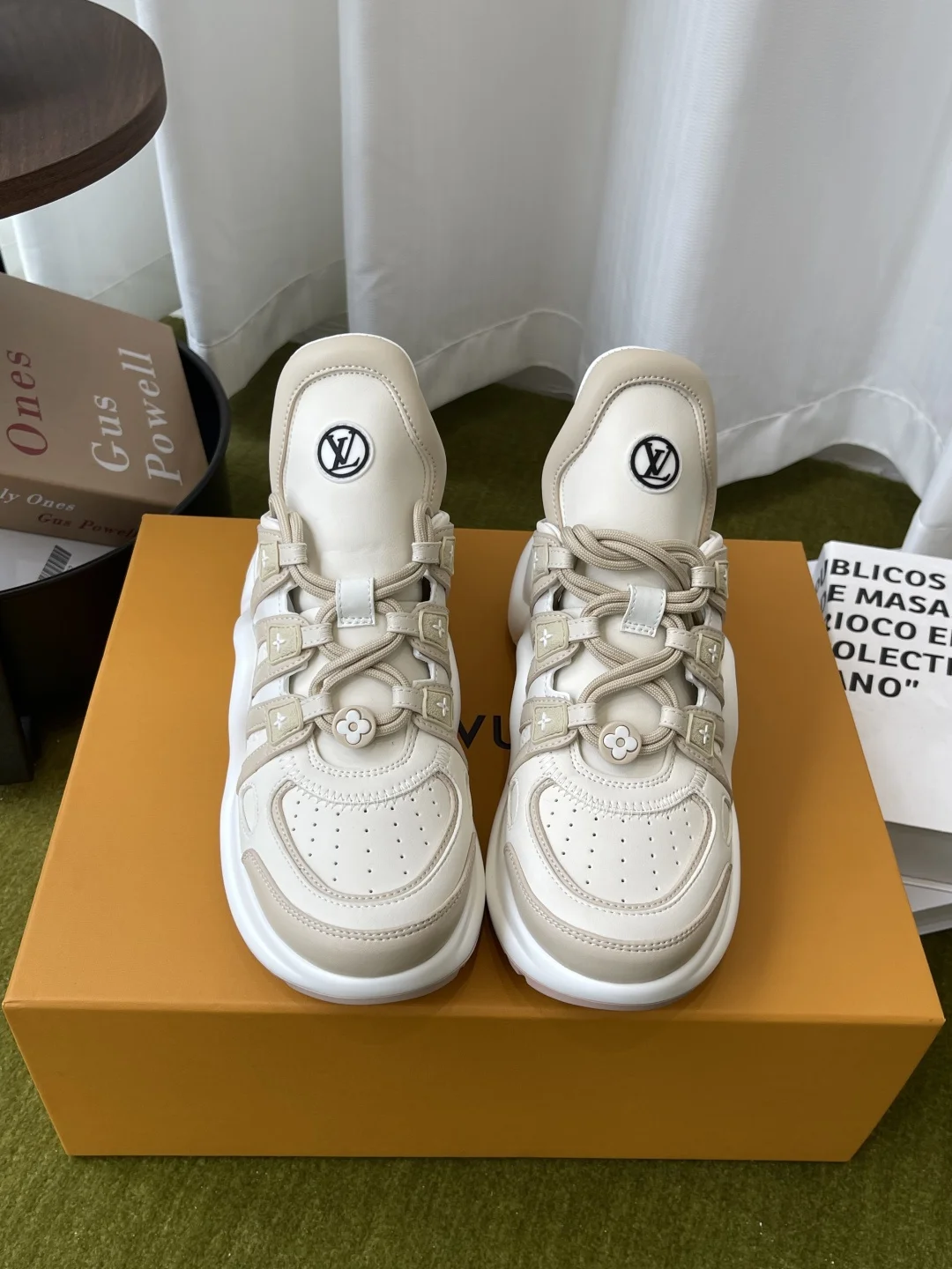 Louis Vuitton Arch bridge bottom casual thick-soled lace-up dad shoes women s sports shoes