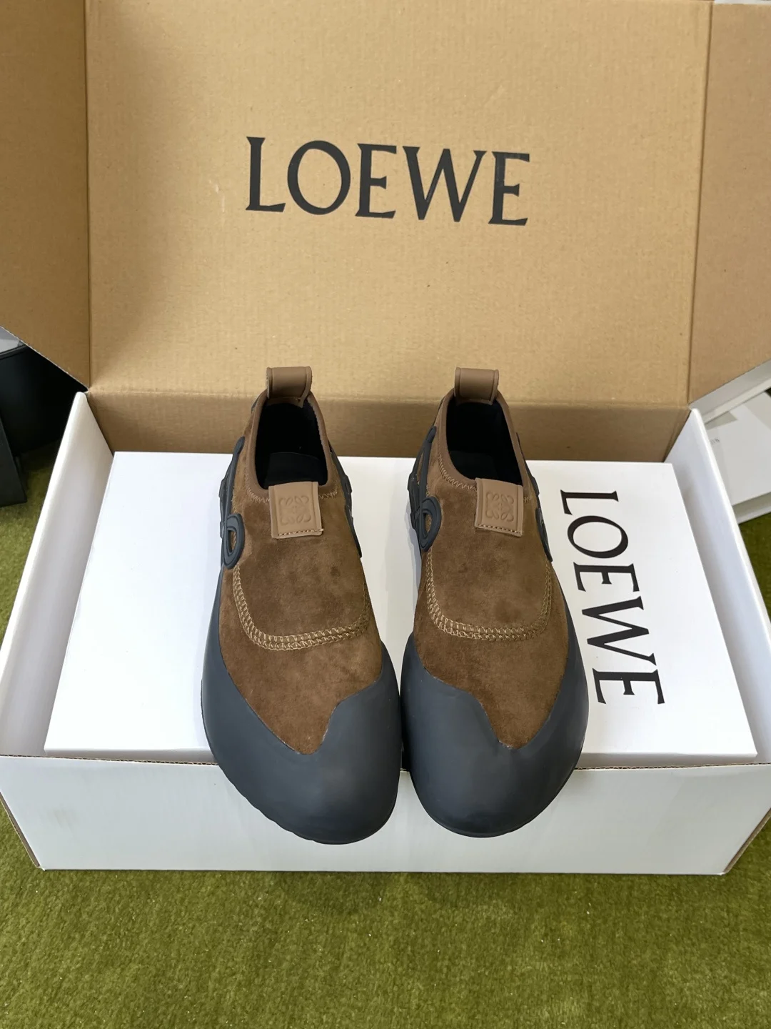 Loewe Climbing sports shoes couple s sports shoes