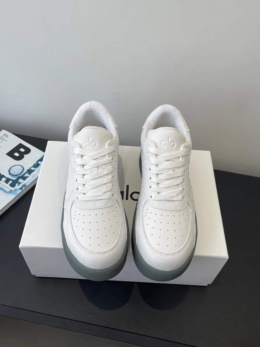 alo Platform White Sneakers Casual Sports Shoes Women s Sports Shoes alo Platform White Sneakers Casual Sports Shoes Women s Sports Shoes