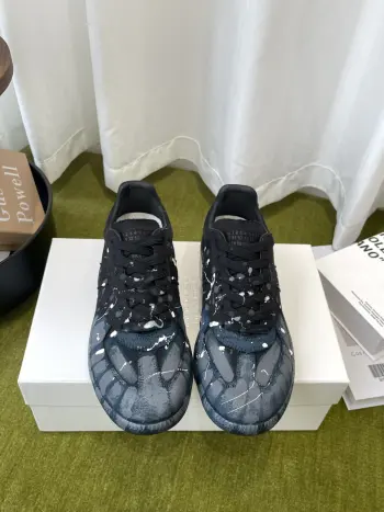 Classic German training shoes, casual sports shoes, couple s sports shoes. Replica Maison Margiela Womens Casual and Sneakers