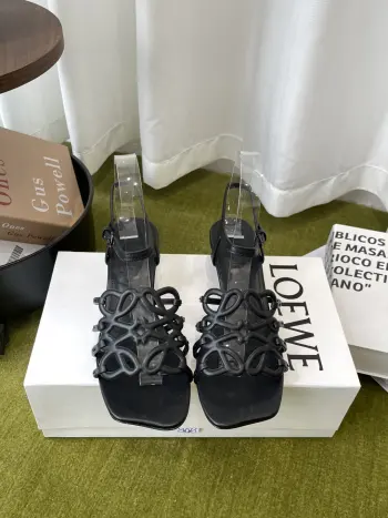 Retro-style small high-heeled beach sandals women s sandals Replica Loewe Womens Sandals and Slides