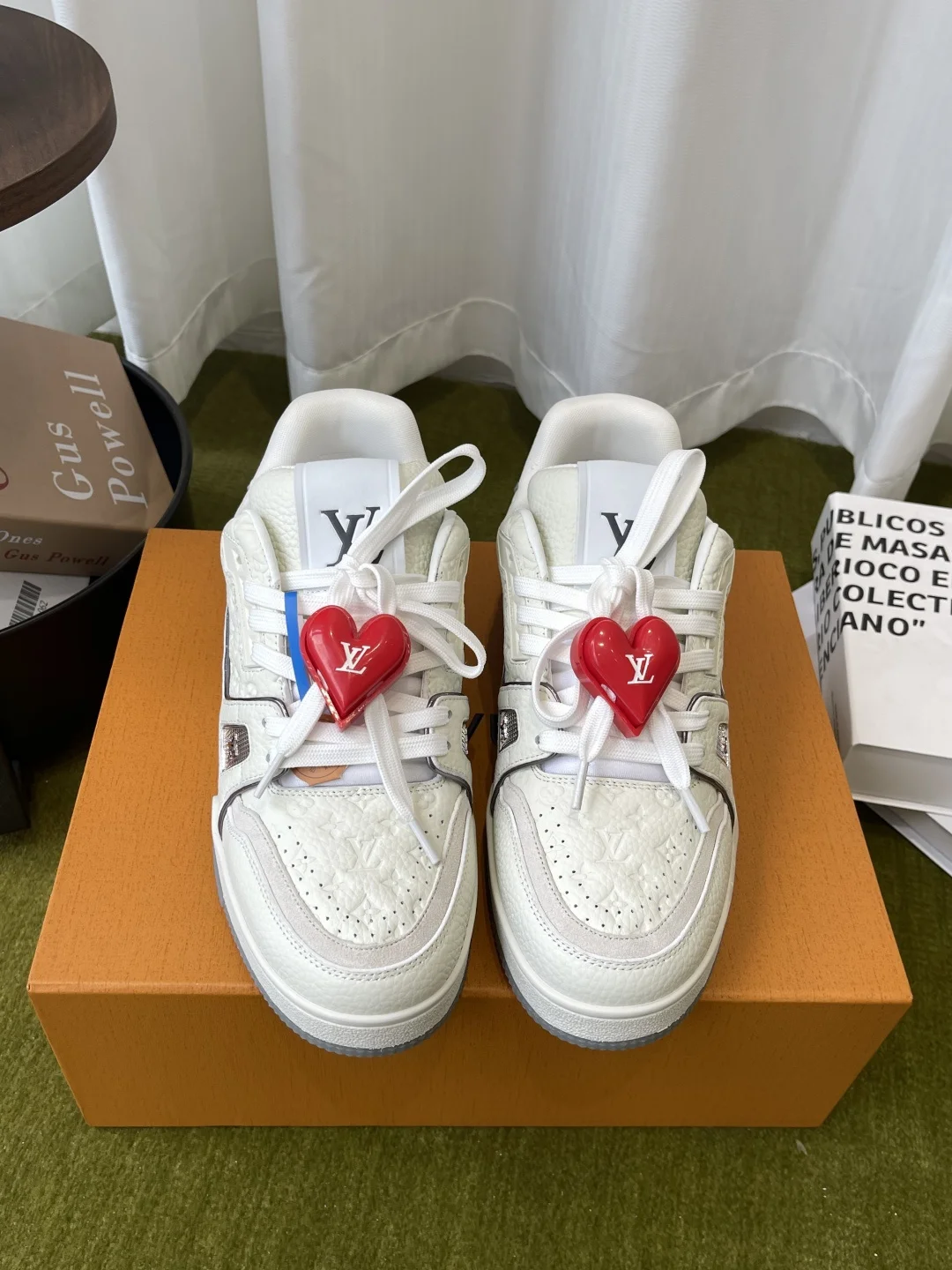 Louis Vuitton Sports shoes, skateboard shoes, couple s sports shoes Louis Vuitton Sports shoes, skateboard shoes, couple s sports shoes