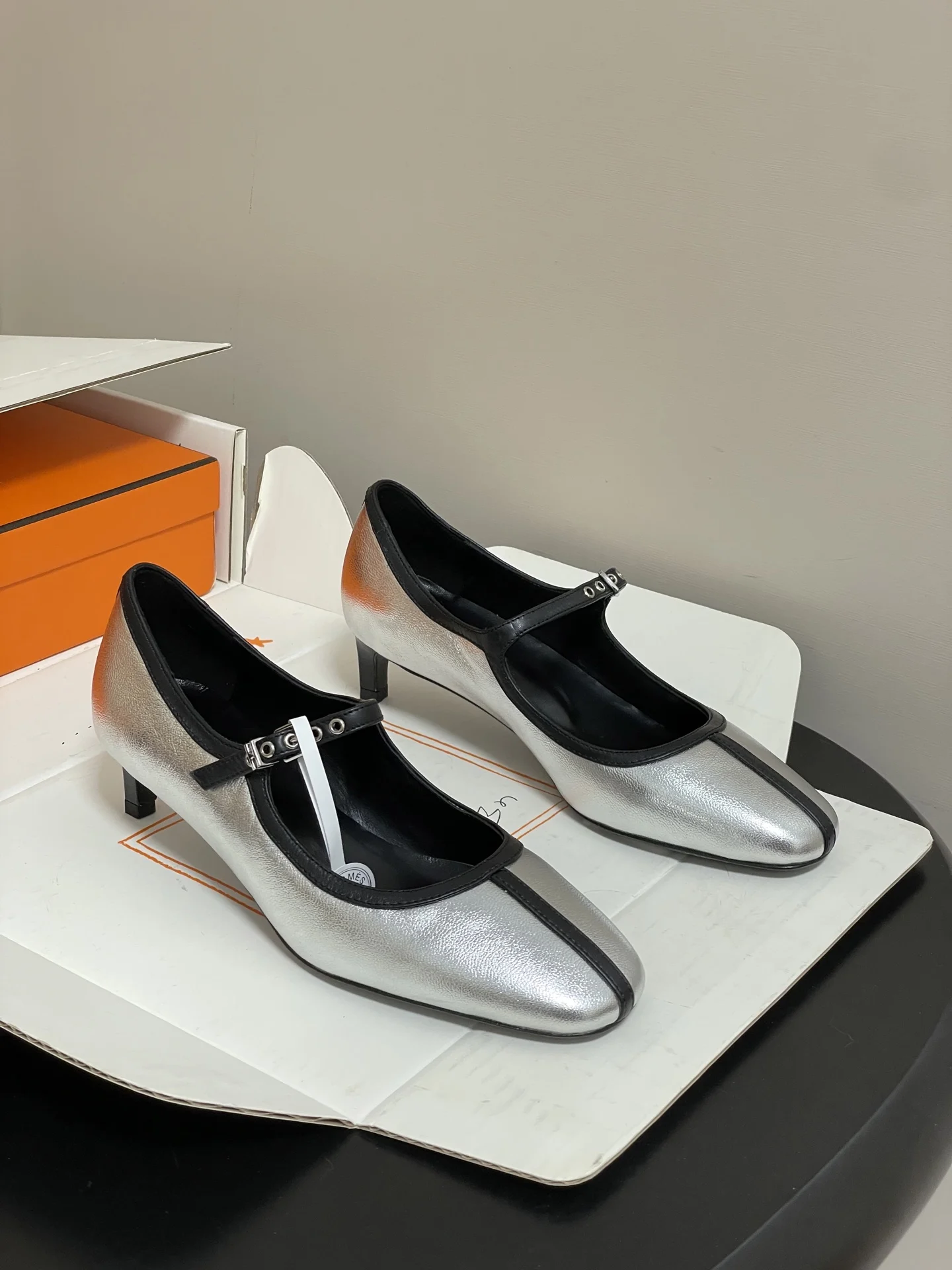 Hermes Ballet shoes Mary Jane flat shoes women s flats