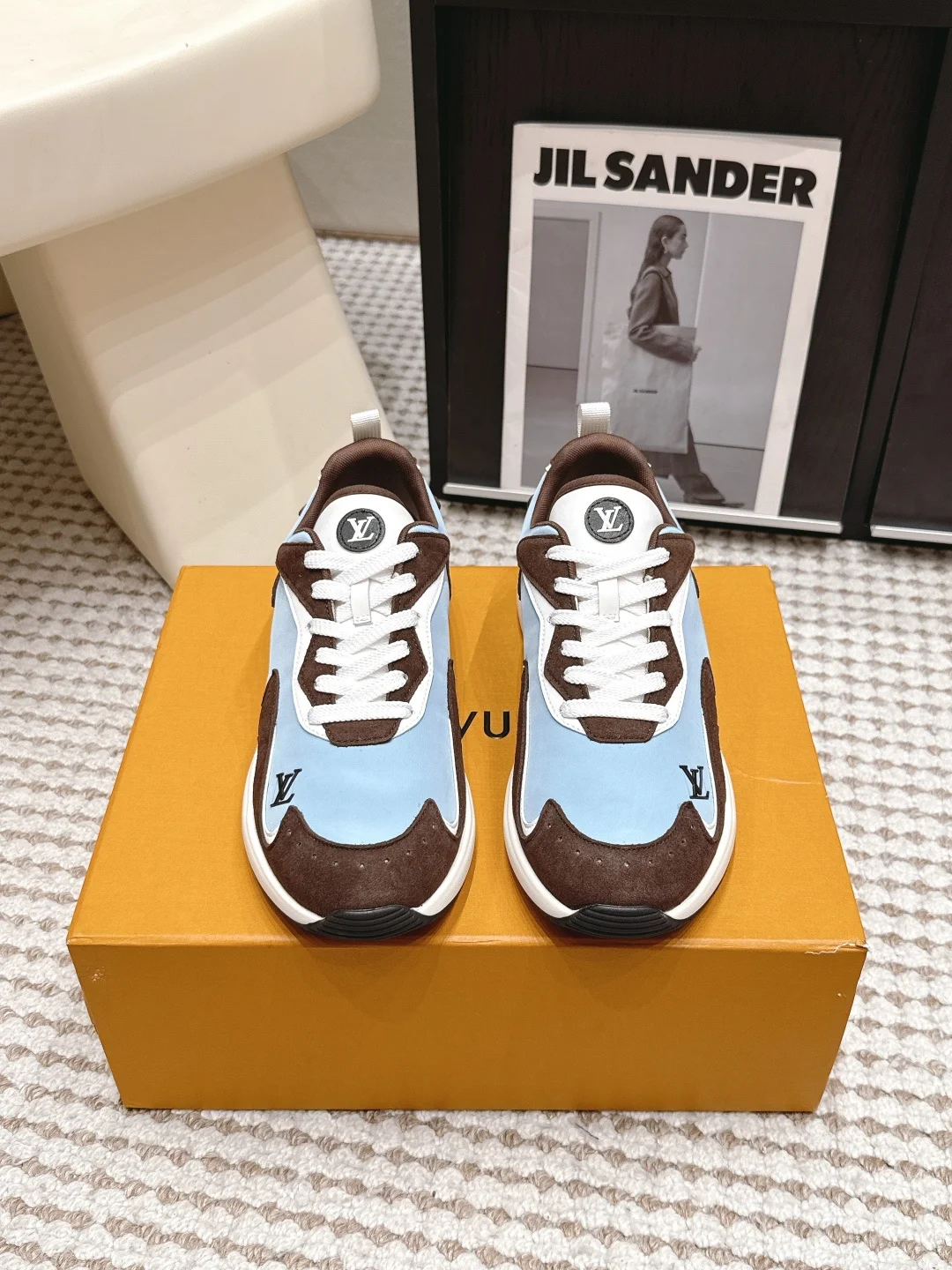 Louis Vuitton High-end suede casual shoes men s sports shoes Louis Vuitton High-end suede casual shoes men s sports shoes