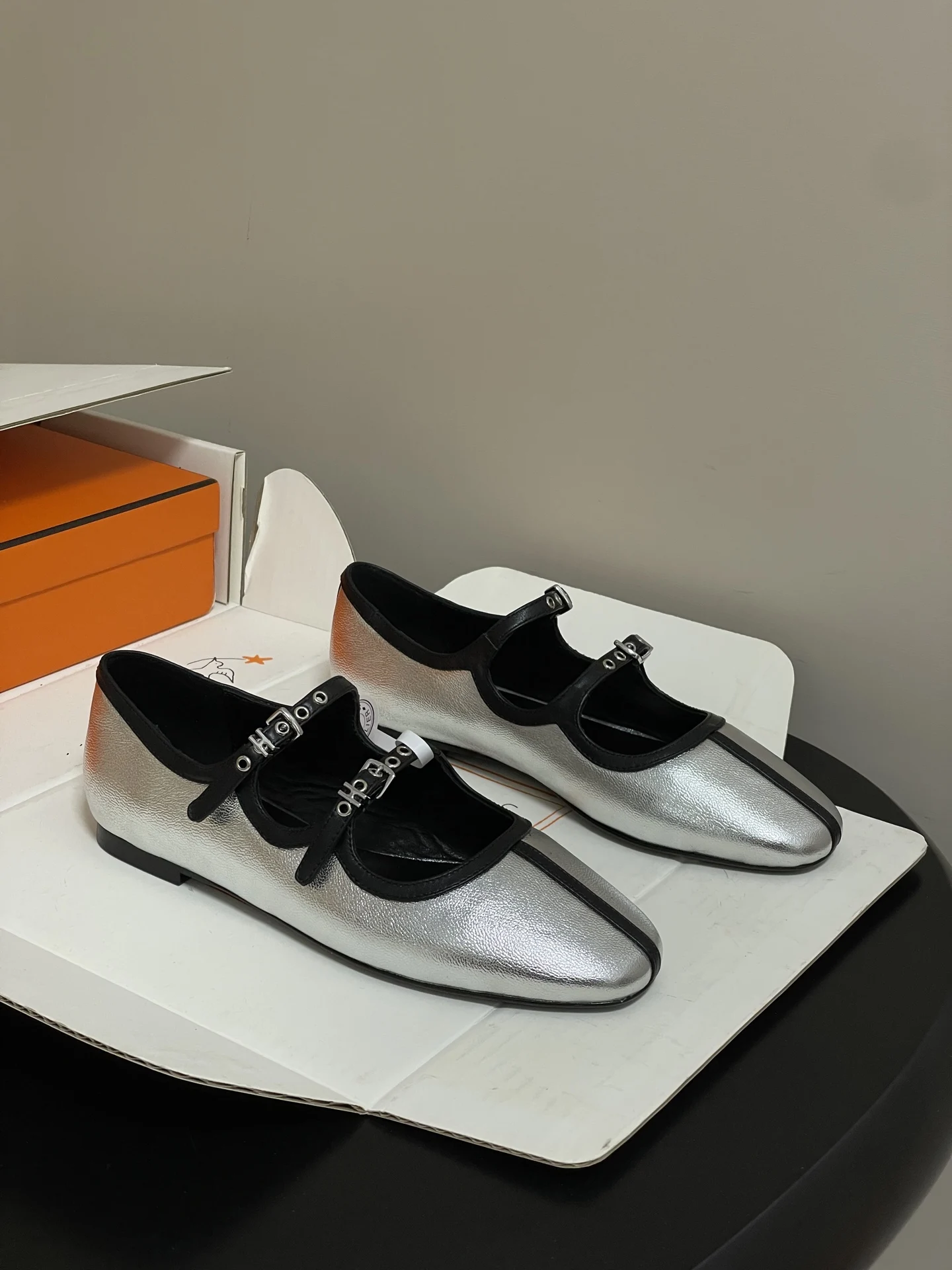 Hermes Ballet shoes Mary Jane flat shoes women s flats Hermes Ballet shoes Mary Jane flat shoes women s flats