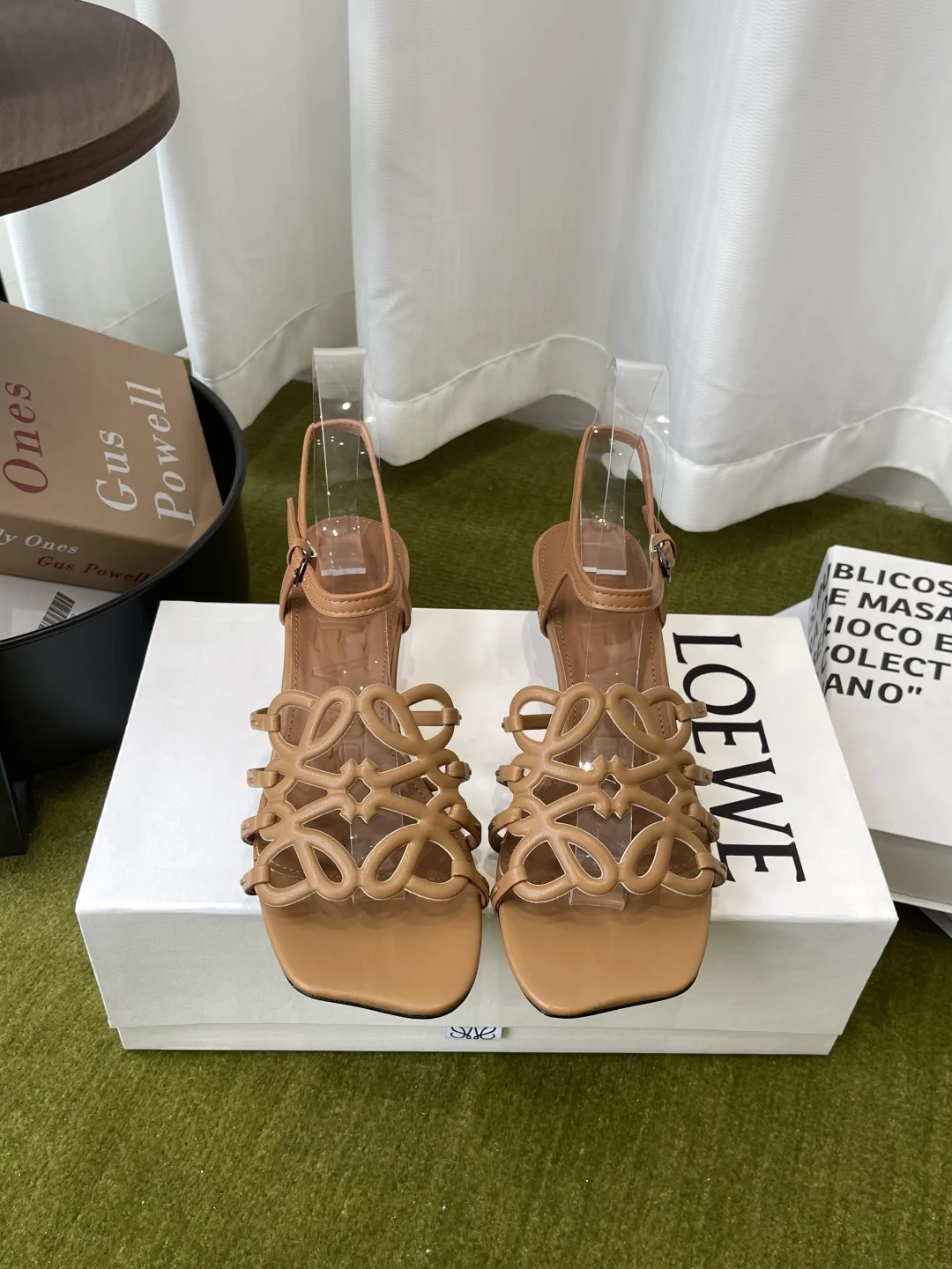 Loewe Retro-style small high-heeled beach sandals women s sandals Loewe Retro-style small high-heeled beach sandals women s sandals