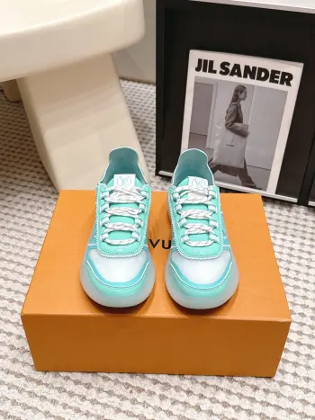 Couple s sports shoes Women s sports shoes Replica Louis Vuitton Womens Sneakers