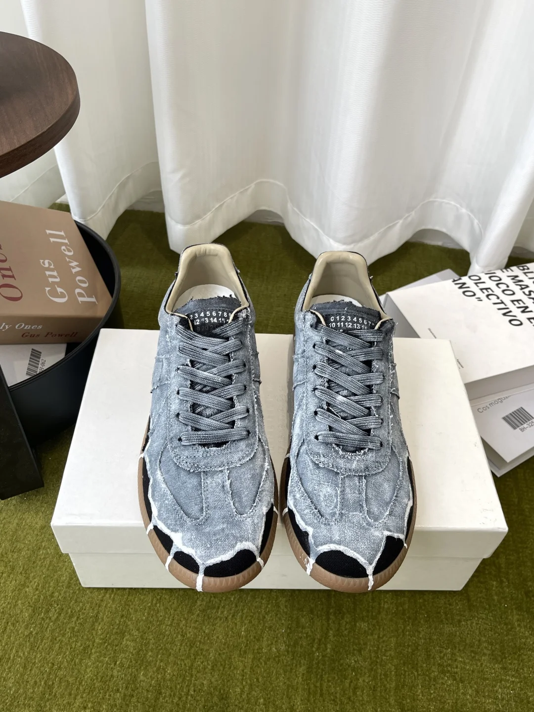 Maison Margiela Classic German training shoes, casual sports shoes, couple s sports shoes.