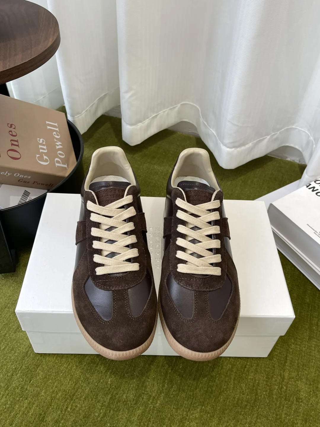 Maison Margiela Classic German training shoes, casual sports shoes, couple s sports shoes.