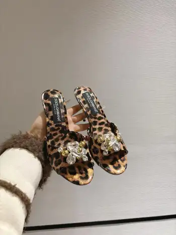 New Original Top Layer Cowhide Fabric Slippers Women s Sandals Replica Dolce Gabbana Womens Sandals and Slides