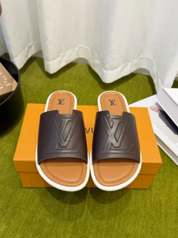 Spring and summer new style slippers men s sandals Replica Louis Vuitton Mens Sandals and Slides