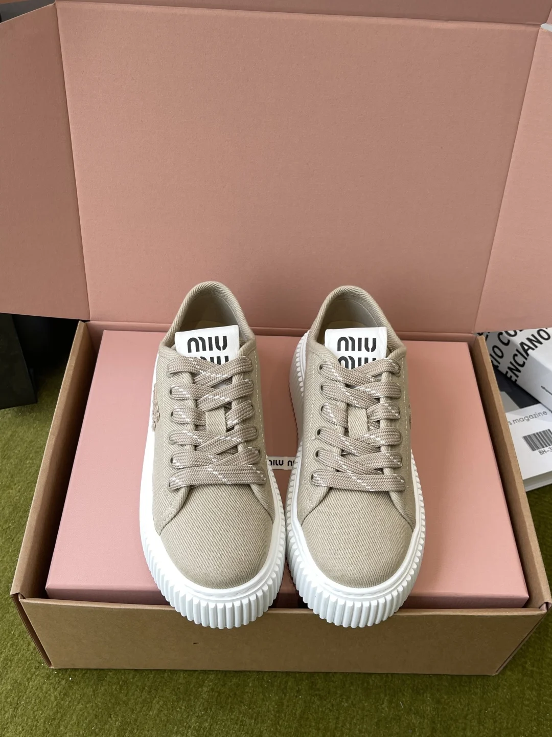 MIU MIU Spring and summer new mesh thick-soled biscuit shoes women s casual shoes
