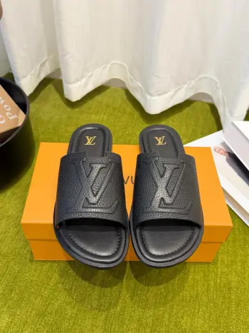 Spring and summer new style slippers men s sandals Replica Louis Vuitton Mens Sandals and Slides