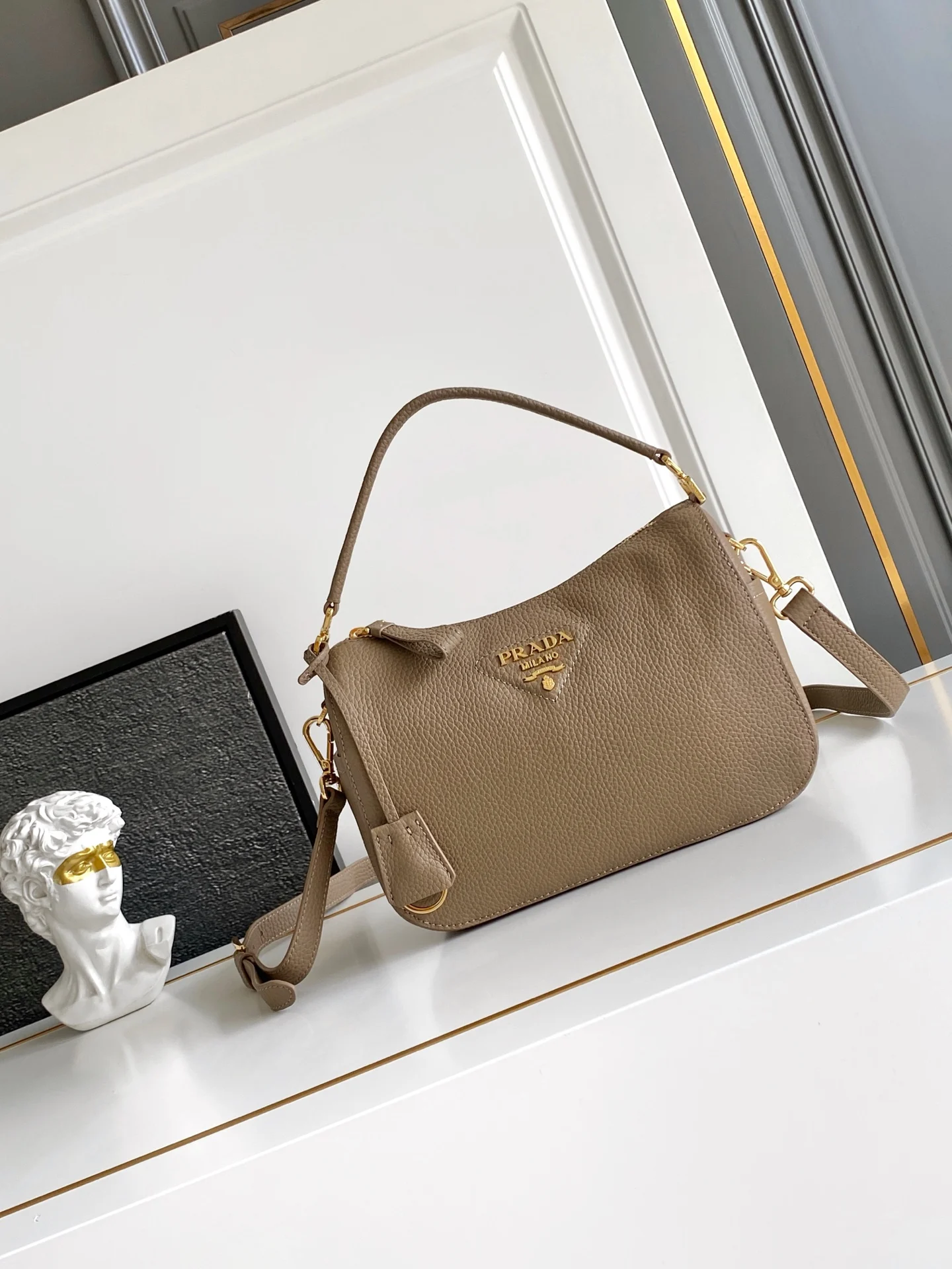Prada 1BC277 Lychee Pattern Handbag Women s Crossbody Bag