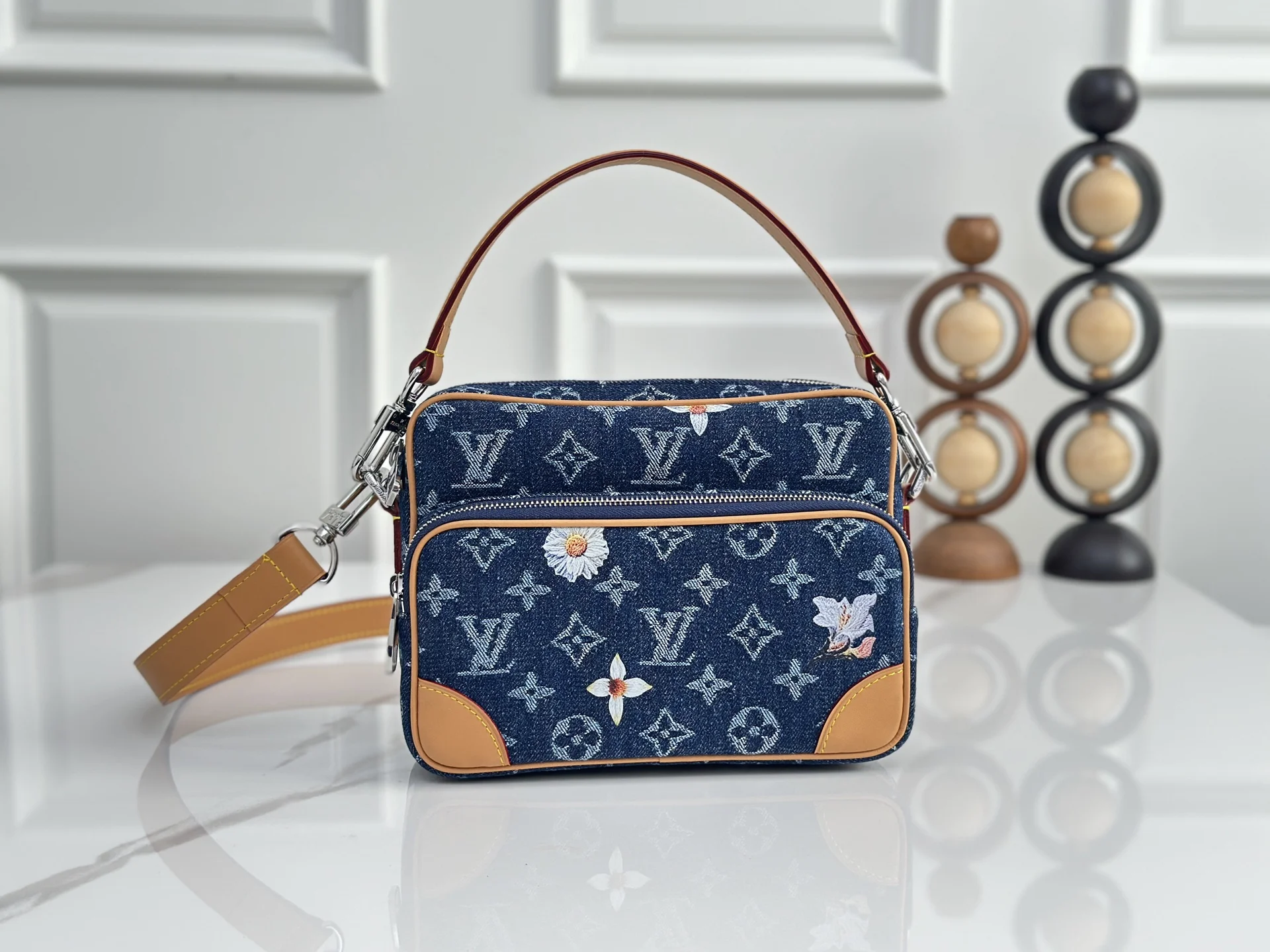 Louis Vuitton M27553 Blue Denim Shoulder Bag Women s Crossbody Bag Louis Vuitton M27553 Blue Denim Shoulder Bag Women s Crossbody Bag