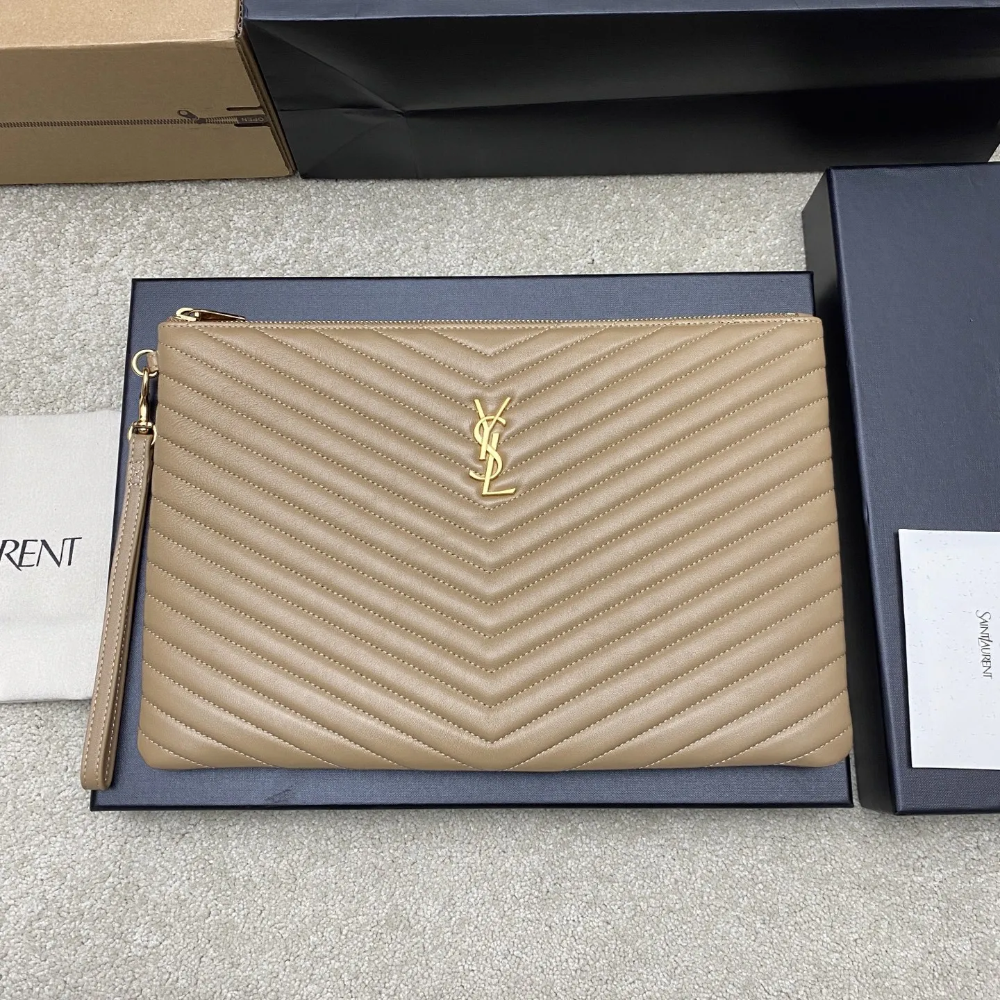SAINT LAURENT 440222 New Cowhide Zipper Clutch Men s Clutch Bag