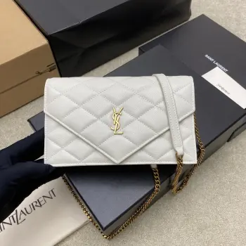 871140 Quilted Lambskin Chain Bag Women s Crossbody Bag Replica SAINT LAURENT womens bags