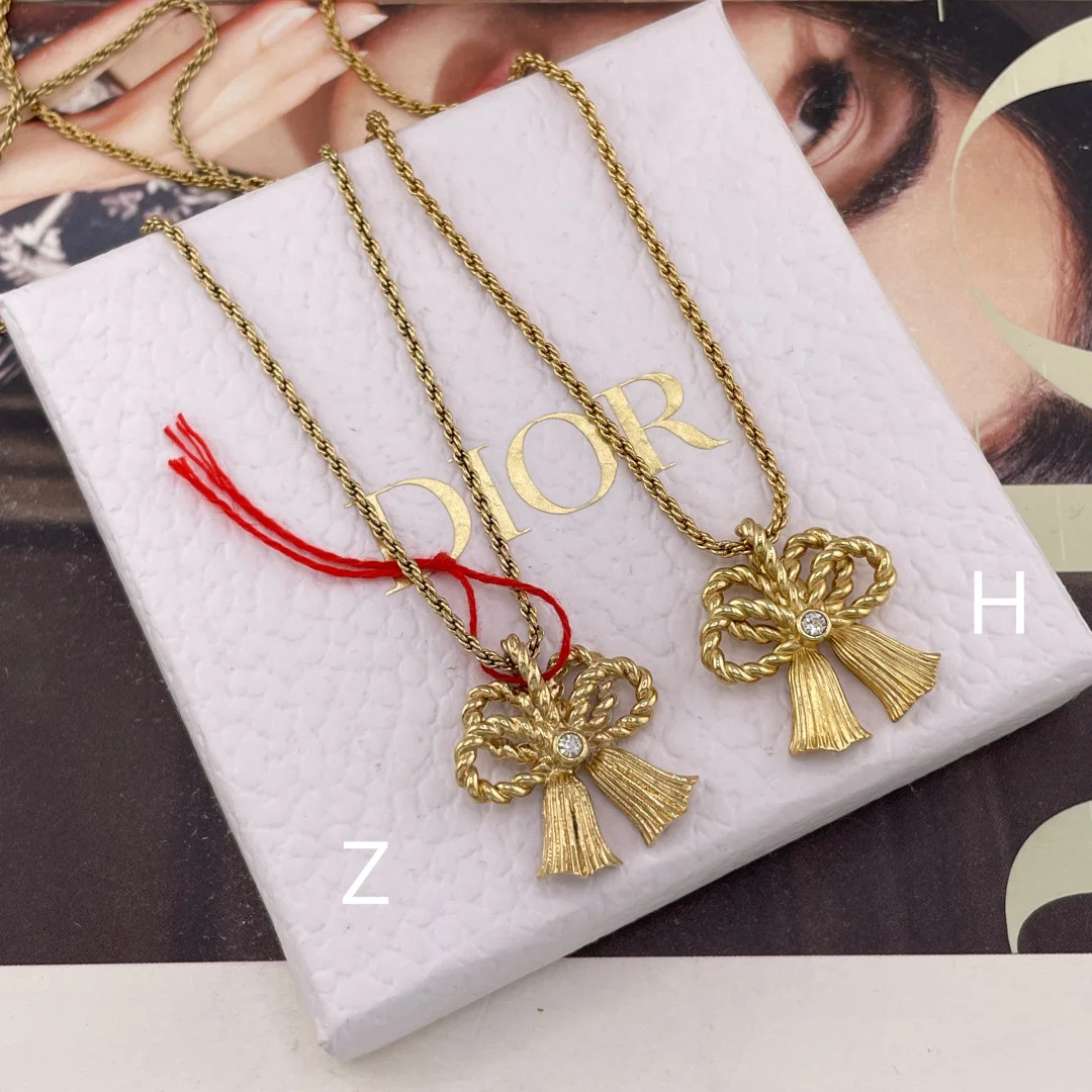 Dior 216816 Golden Bell Bowknot Necklace Necklace Dior 216816 Golden Bell Bowknot Necklace Necklace
