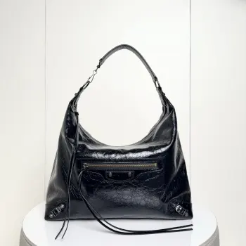 188084 Rivet Tassel Zipper Bag Women s Crossbody Bag Replica Balenciaga womens bags