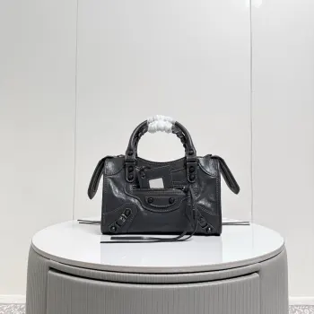 188108 Pleated Leather New Motorcycle Bag Women s Crossbody Bag Replica Balenciaga womens bags