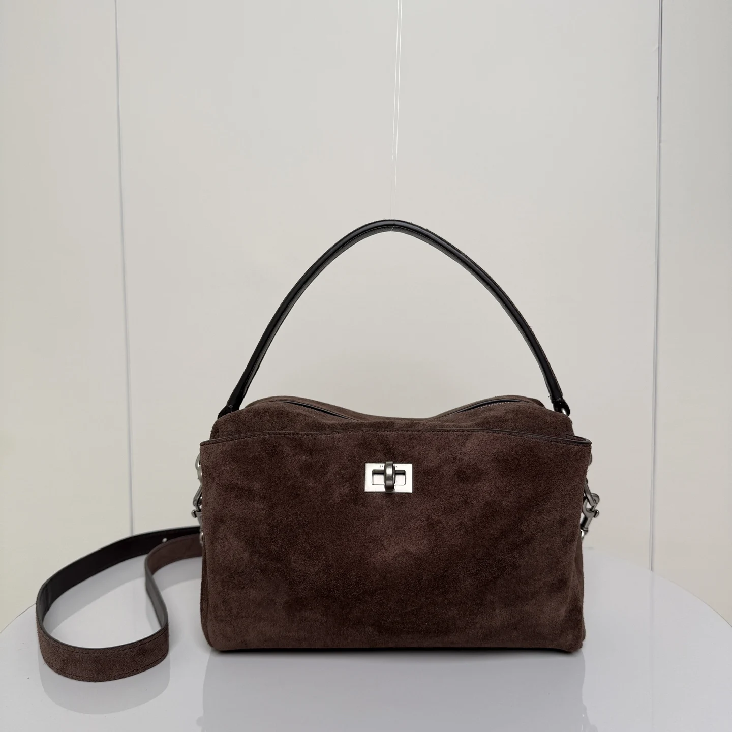 Balenciaga 188034 New Member Camera Bag Men s Crossbody Bag Balenciaga 188034 New Member Camera Bag Men s Crossbody Bag