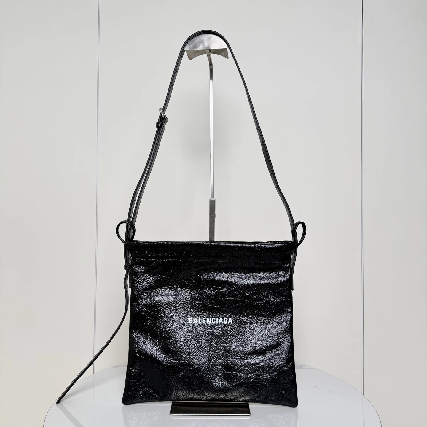 Balenciaga 188094 Drawstring Crossbody Bag Women s Crossbody Bag Balenciaga 188094 Drawstring Crossbody Bag Women s Crossbody Bag