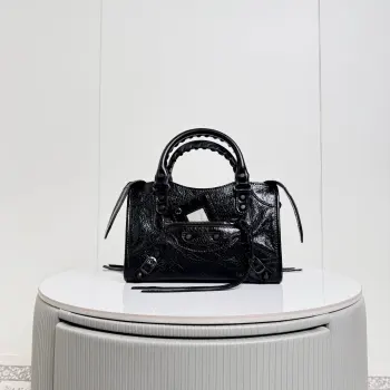 188108 Pleated Leather New Motorcycle Bag Women s Crossbody Bag Replica Balenciaga womens bags