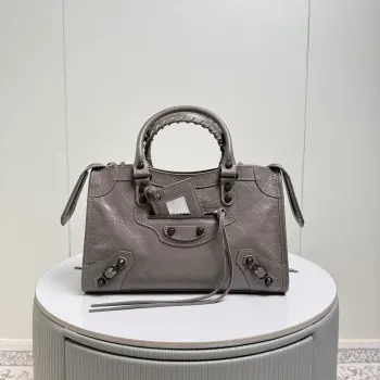 188109 Pleated Leather New Motorcycle Bag Women s Crossbody Bag Replica Balenciaga womens bags