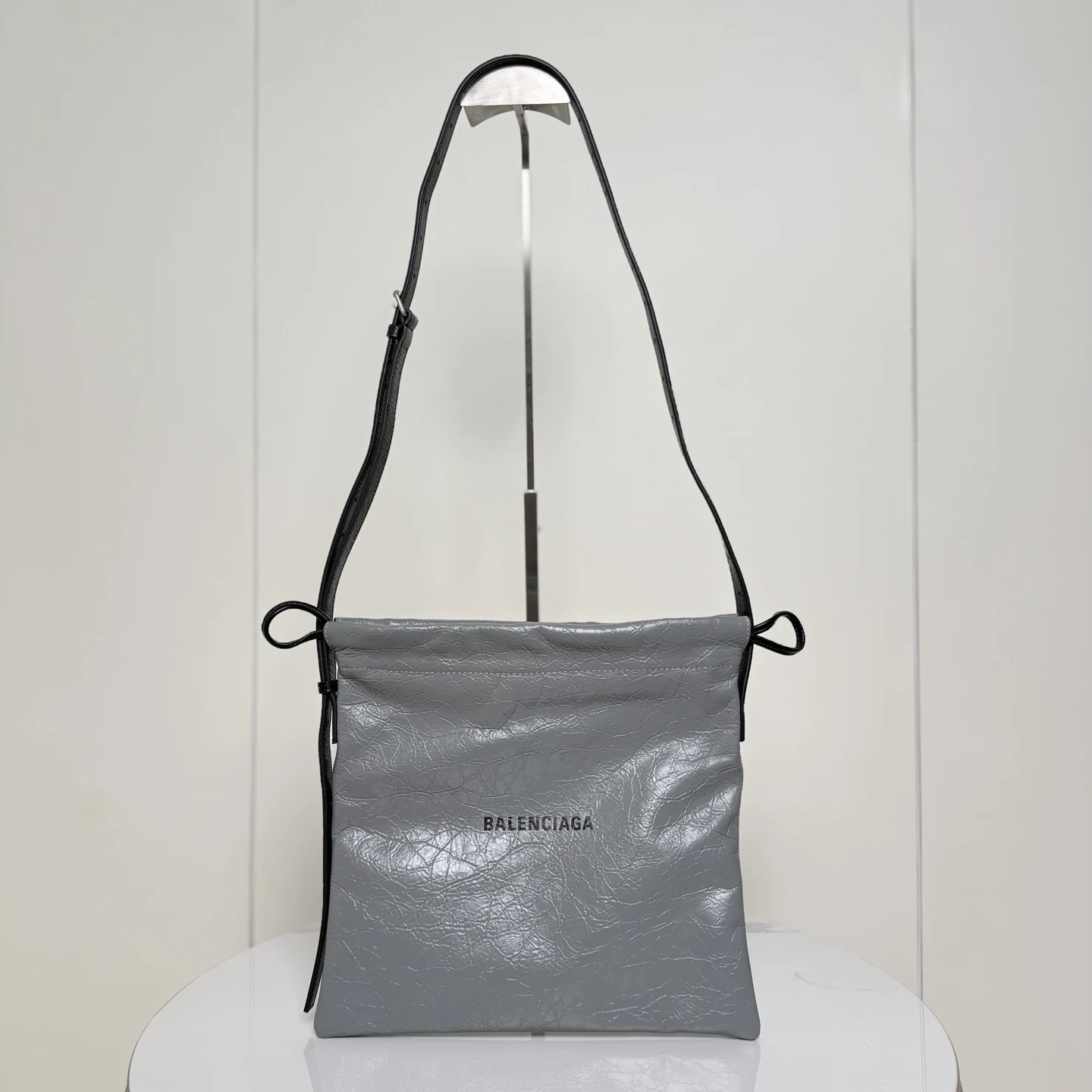 Balenciaga 188094 Drawstring Crossbody Bag Women s Crossbody Bag Balenciaga 188094 Drawstring Crossbody Bag Women s Crossbody Bag