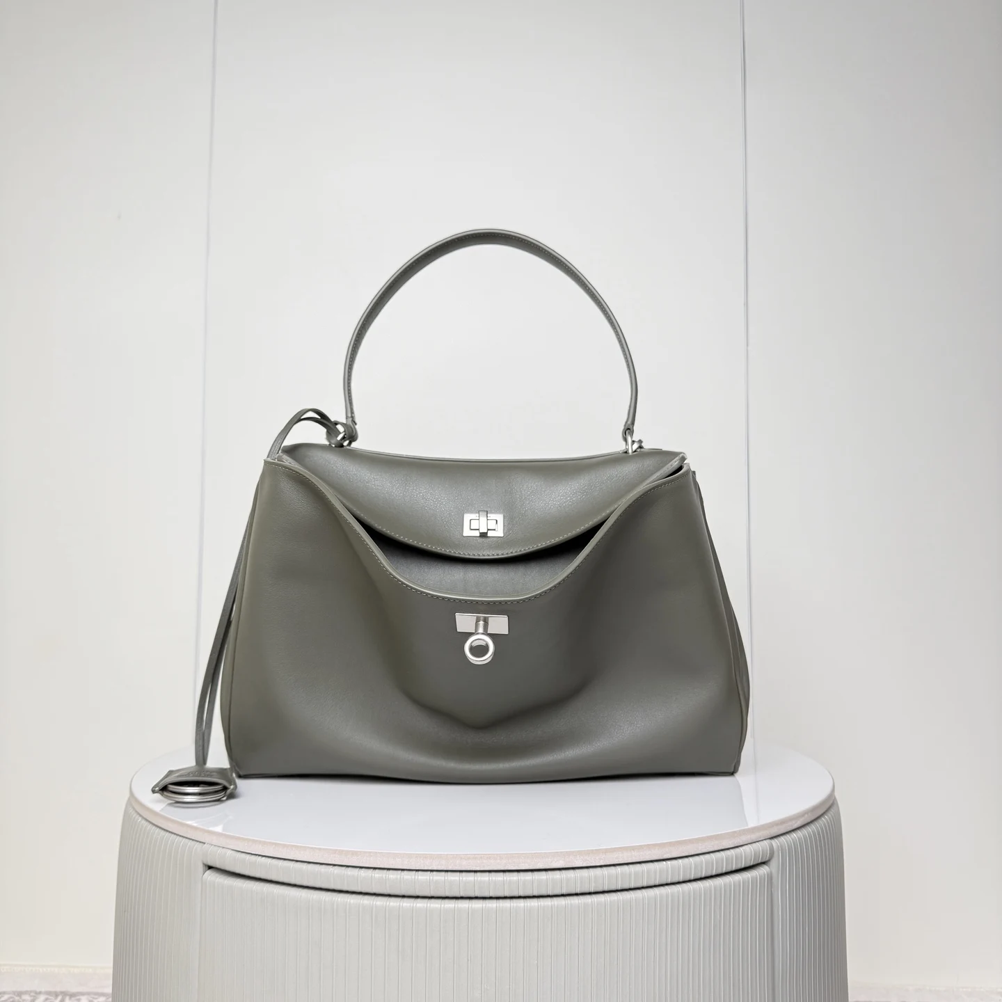 Balenciaga 188007 oil wax leather large silhouette bag women s crossbody bag