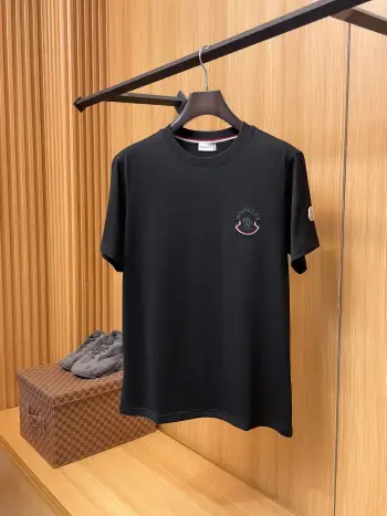 New Short Sleeve Round Neck T-Shirt Men s T-Shirt Replica Moncler Tshirts and Polos