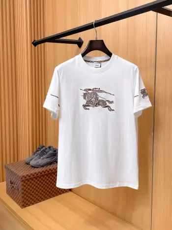 New Short Sleeve Round Neck T-Shirt Men s T-Shirt Replica Burberry Tshirts and Polos